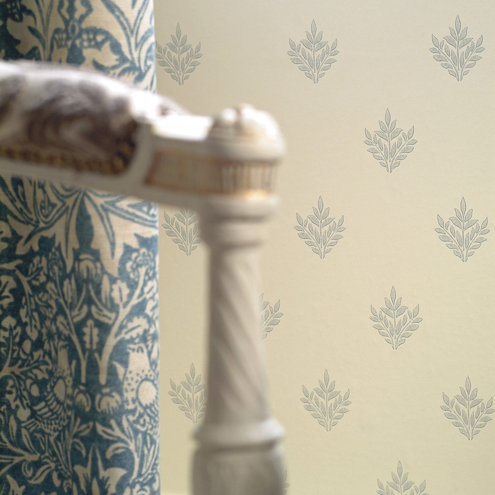 Pearwood Wallpaper 109 by Morris & Co in Ivory Slate Grey